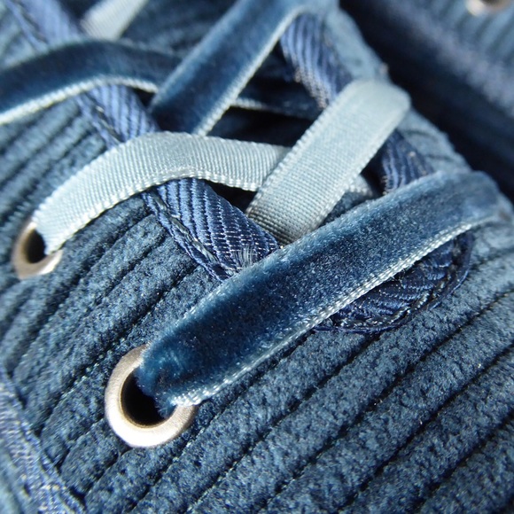 Toms Carmel Corduroy Shoes Atlantic Blue Sneaker - Picture 6 of 8